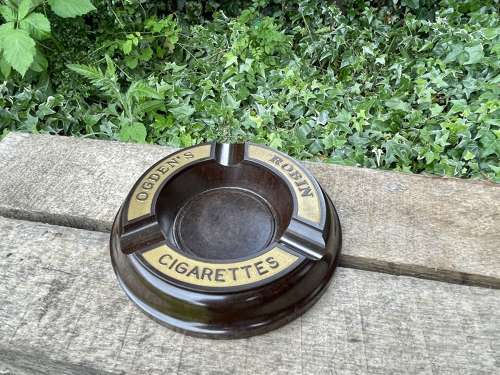 Ogden's Robin Bakelite Cigarette Ashray c1930s.