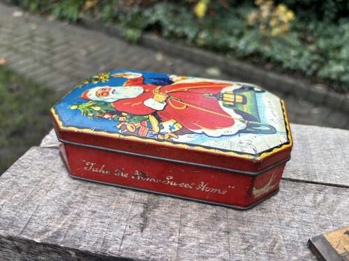 Blue Bird Santa Claus On his sleigh Christmas Toffee Tin c1930s
