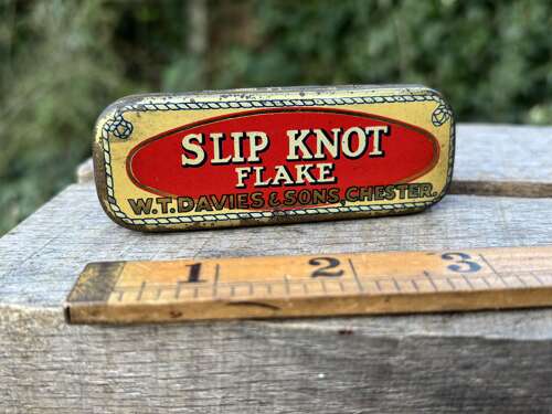 WT Davies Chester Finger Tobacco 1oz Tin c1900s