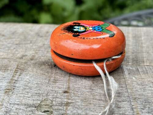 Children's Luma YoYo Golly Toy c1950s