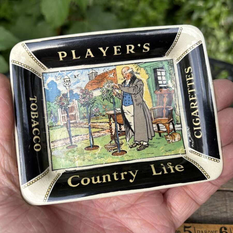 Player's Tobacco Country life Dovecot Bird Ceramic Cigarette Ashray c1936