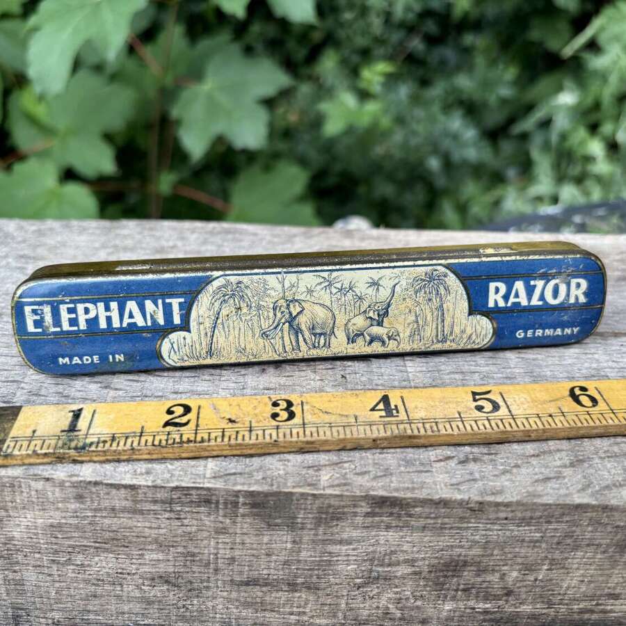 Elephant Brand Straight Razor Barber Shop Advertising Tin c1900s
