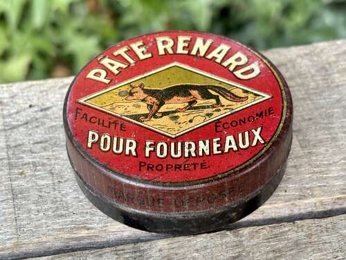 Renard Fox Image Stove Polish Tin c1930s