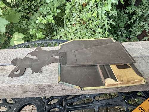 Johnnie Walker Whisky Golf Golfer Tin Advertising Bar Pub Sign c1920s