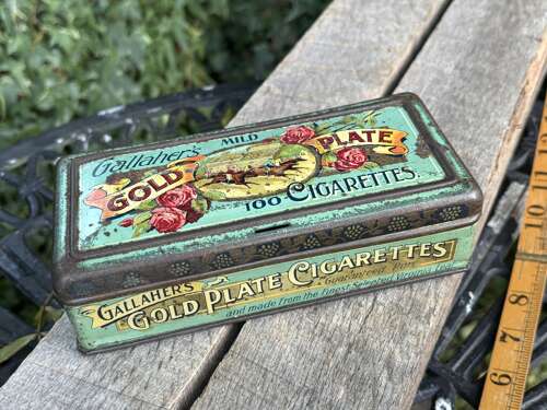 Gallaher's Race Horse Gold Plate 100 Cigarette Tin c1900s