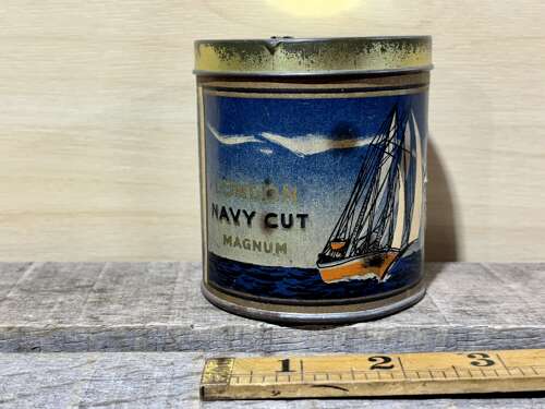 Full Montague Fitzgerald London Navy Cut Round 50 Cigarette Tin c1930s