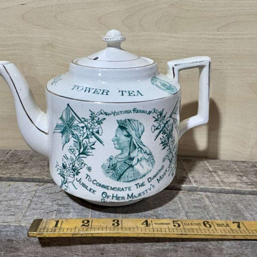 Queen Victoria Tower Tea Advertising Ceramic Tea Pot Jubilee c1887