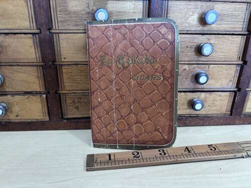 Superb Cigar Wallet Fold Out Advertising Trade Card Ephemera c1920s