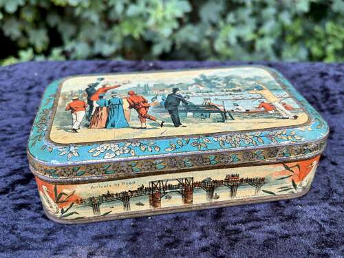 Oxford & Cambridge Boat Race Carr's Biscuit Tin c1890s