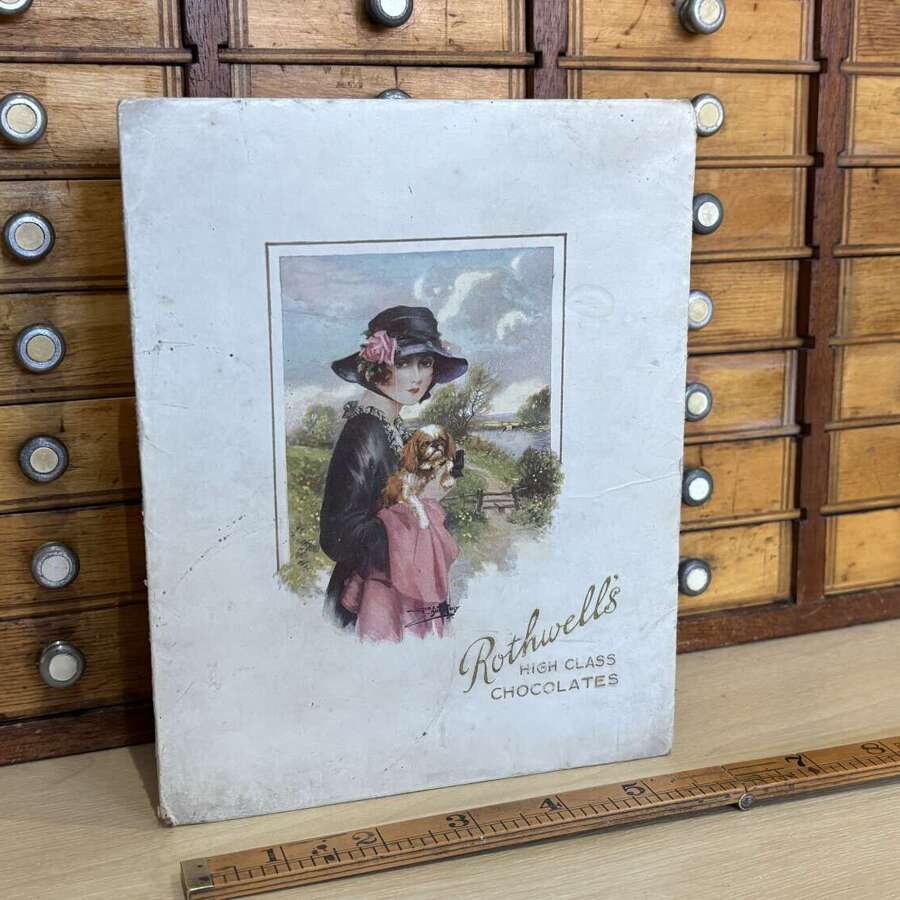 Rothwell Lady Image Chocolate Box c1930s
