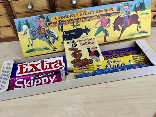 Exceptional Cadbury's Chocolate Bar Selection Box & Original Wrappers c1963