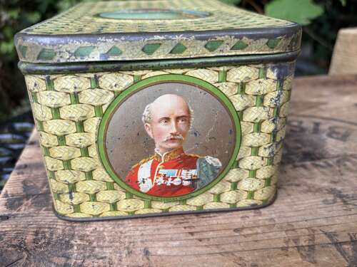 Victory V Queen Victoria Military Biscuit Tin c1900s