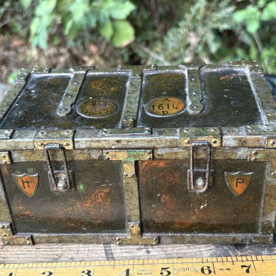 Huntley & Palmers Iron Chest Biscuit Tin c1900s -missing handle