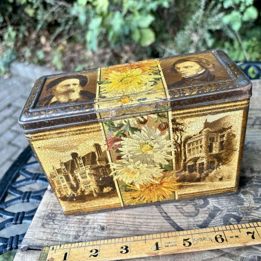Carr&rsquo;s Lord Tennyson Biscuit Tin c1900s
