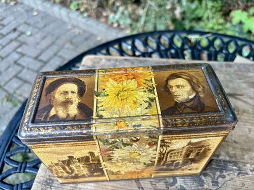 Carr’s Lord Tennyson Biscuit Tin c1900s