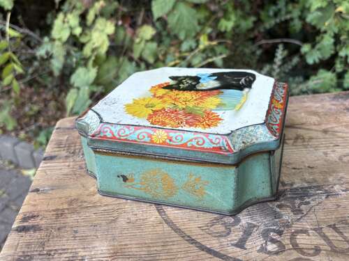Blue Bird Toffee Black Cat Image Toffee Tin c1950s