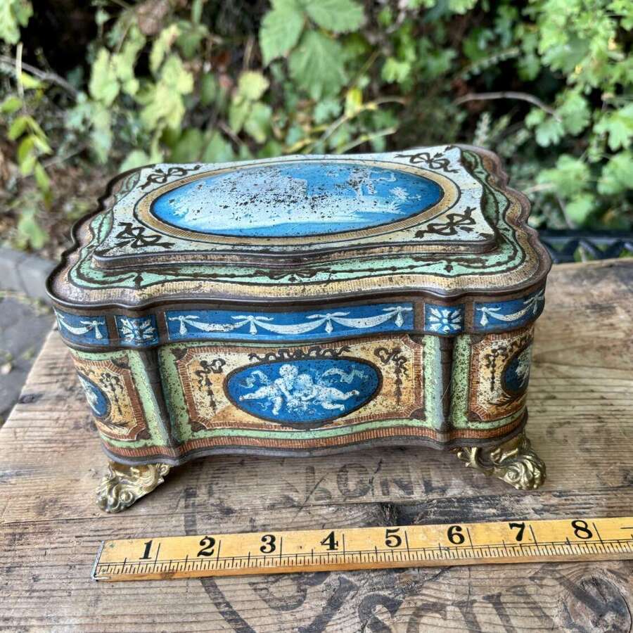 Scarce Huntley & Palmers Cameo Biscuit Tin c1900s