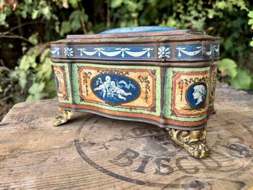 Scarce Huntley & Palmers Cameo Biscuit Tin c1900s
