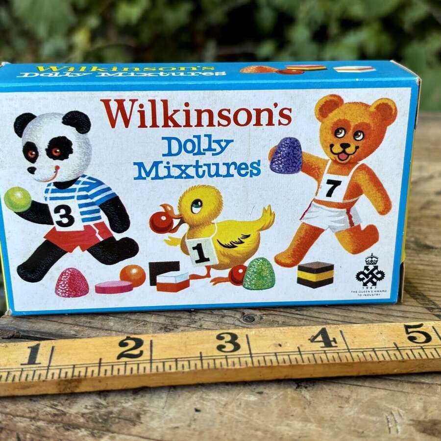Wilkinson's Dolly Mixtures Teddy & Panda Sweet Box c1960s